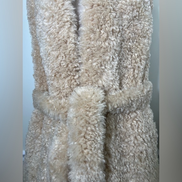 Avec Les Filles Teddy Vest - Picture 4 of 10